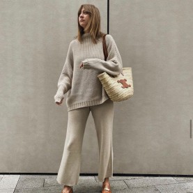 Laumes Oversized Merino Sweater | The Collaborative Store