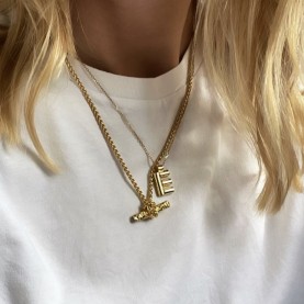 Knotted T Bar Necklace in Gold | The Collaborative Store