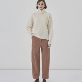 Bennett Cashmere Blend Sweater in Off White | The Collaborative Store