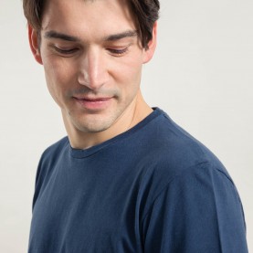 Elio Organic Cotton Crew Neck T-Shirt in Blue | The Collaborative Store