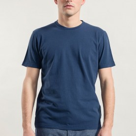 Elio Organic Cotton Crew Neck T-Shirt in Blue | The Collaborative Store