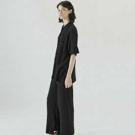 Lira Knitted Shirt in Black Cotton | The Collaborative Store