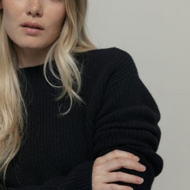 Melissa Recycled Cashmere Sweater in Black | The Collaborative Store