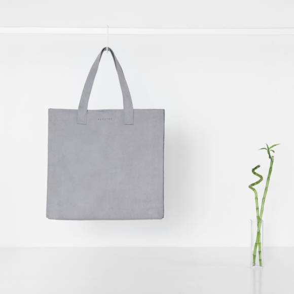 The Minimal XL Leather Bag | The Collaborative Store