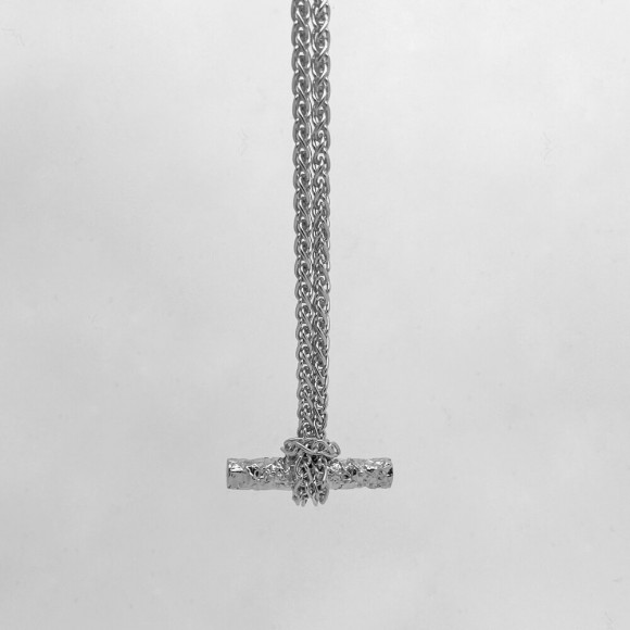 Knotted T Bar Necklace in Silver | The Collaborative Store