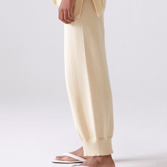 Dansu Knitted Trousers in Vanilla | The Collaborative Store