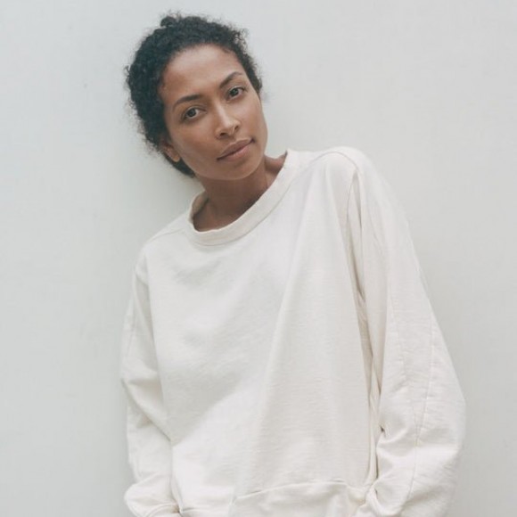 Easy Sweatshirt in Natural Organic Cotton | The Collaborative Store