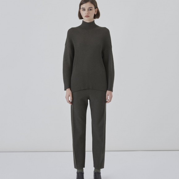 Palla Knitted Trousers in Dark Green | The Collaborative Store