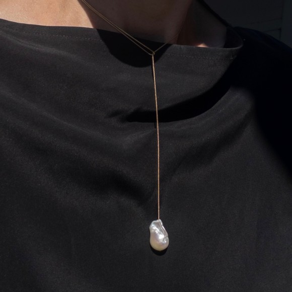 Fireball Lariat Pearl Necklace | The Collaborative Store